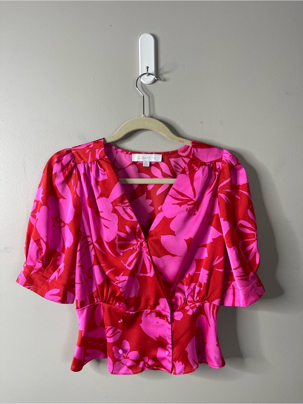 SUGARLIPS Pink & Red Satin Floral Faux Wrap Peplum Blouse Sz XS